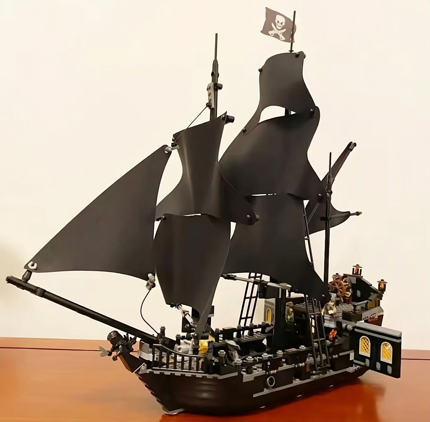 🔥 Piraten-MOC Baustein-Schiff – Erobere die Meere! 🏴☠️🚢